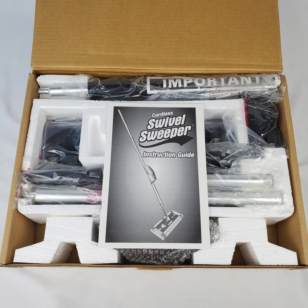 VTG SWIVEL SWEEPER 2006 Original Black Clear w/ Mini Sweeper NEW In Box w Manual